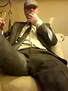 eddouxxx78 online show from March 12, 5:19 pm