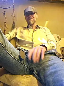 eddouxxx78 online show from April 1, 1:41 pm