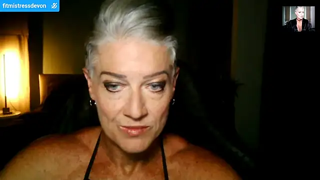 Devon2020 online show from March 26, 12:00 pm