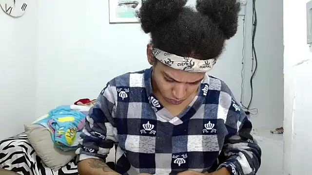 angelamarie1 online show from February 9, 12:09 pm