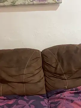 frenchxena98 online show from March 18, 10:24 pm