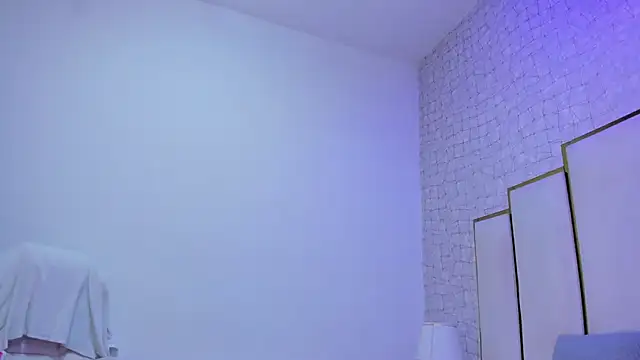 paola rodriguez online show from February 12, 11:49 am