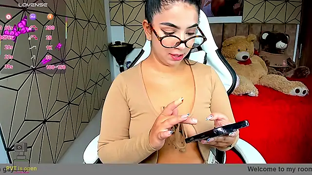 vane lopez  online show from November 19, 6:19 pm