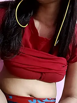 Snapshot of CuteSarikaLIVE chatting on April 20, 4:04 am CuteSarikaLIVE online show from April 20, 4:04 am
