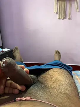 Snapshot of raguram143 chatting on January 12, 2:56 am raguram143 online show from January 12, 2:56 am