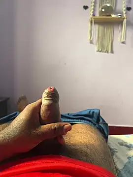 Snapshot of raguram143 chatting on March 17, 2:52 am raguram143 online show from March 17, 2:52 am