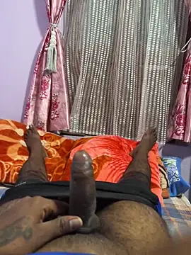 Snapshot of raguram143 chatting on September 22, 4:20 pm raguram143 online show from September 22, 4:20 pm