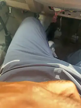 Snapshot of raguram143 chatting on September 29, 4:06 am raguram143 online show from September 29, 4:06 am