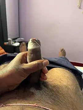 Snapshot of raguram143 chatting on October 2, 2:51 am raguram143 online show from October 2, 2:51 am