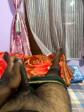 Snapshot of raguram143 chatting on October 18, 7:36 pm raguram143 online show from October 18, 7:36 pm