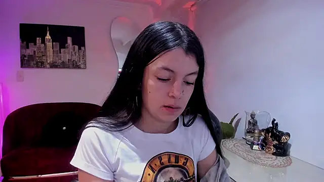 Meghan320 online show from March 4, 11:38 am