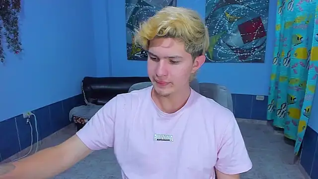 patrik 027 online show from September 20, 6:20 pm