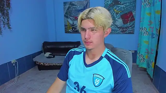 patrik 027 online show from October 25, 5:08 pm