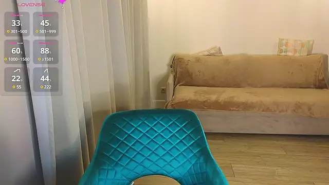 EmelyBenz online show from February 23, 3:13 am