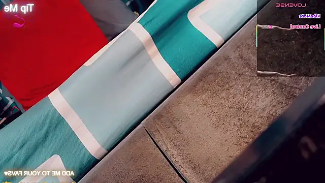 Snapshot of CharlotteBigCock chatting on February 19, 2:46 pm CharlotteBigCock online show from February 19, 2:46 pm