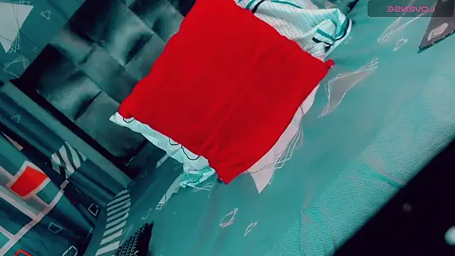 CharlotteBigCock online show from April 17, 2:31 pm