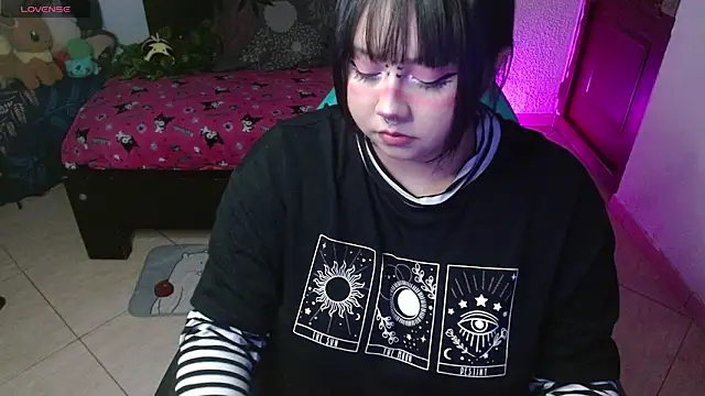 litlle cat online show from January 18, 6:17 am