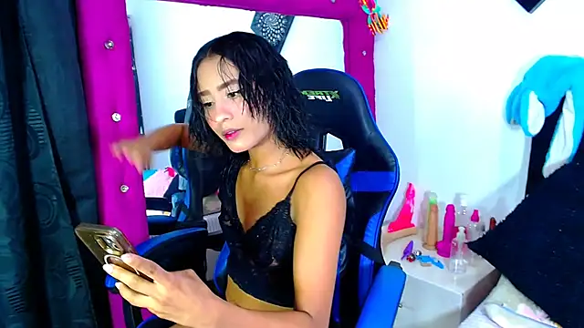 Jenng18 online show from April 17, 8:17 am