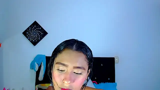 Jenng18 online show from April 18, 4:33 pm