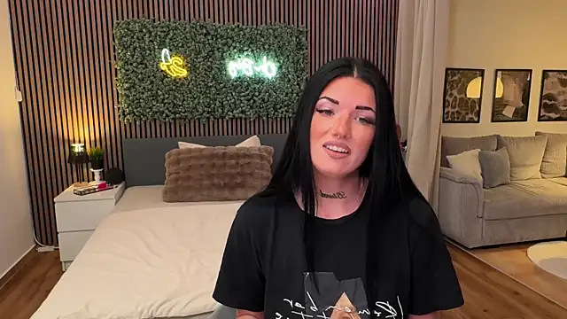 LizaRoxx online show from March 17, 10:02 pm