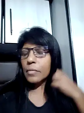 MsAttitude online show from December 13, 6:16 pm