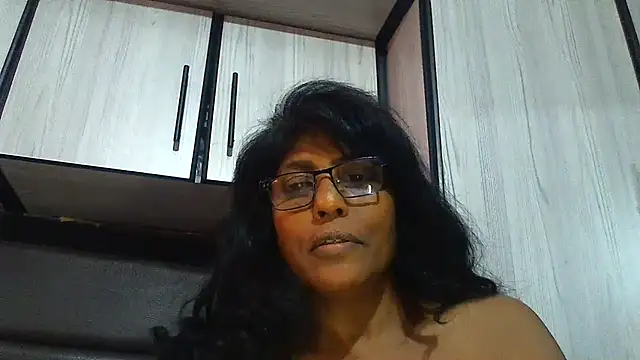 MsAttitude online show from February 10, 12:08 pm