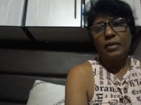 MsAttitude online show from March 30, 6:25 am