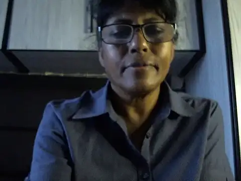 MsAttitude online show from April 18, 7:23 am