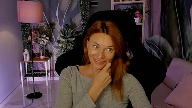 MistyBarnes online show from November 23, 1:44 pm