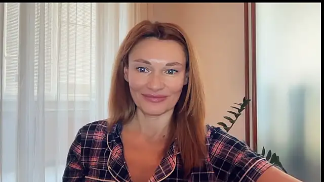 MistyBarnes online show from March 24, 8:41 am