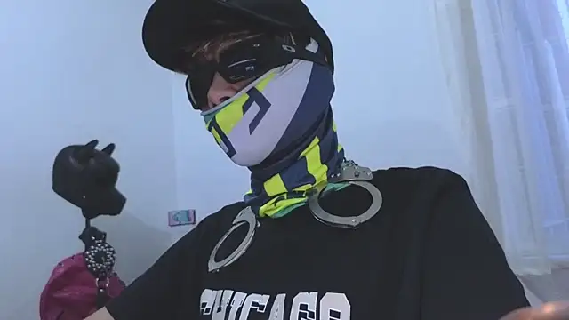 AcidMilo online show from February 17, 11:09 pm