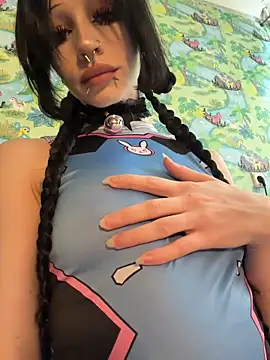 Snapshot of Kirishiki_Retta chatting on June 15, 3:14 pm Kirishiki Retta online show from June 15, 3:14 pm
