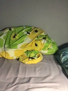 sweett shaley online show from April 5, 9:39 am