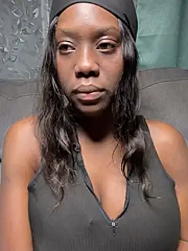 Snapshot of 1Topgyal chatting on July 16, 7:36 am 1Topgyal online show from July 16, 7:36 am