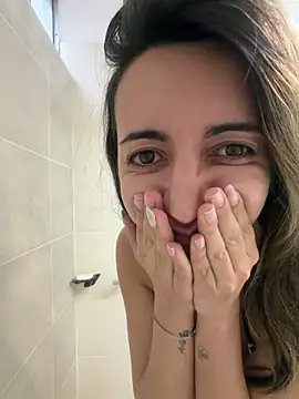 Anny Moore09 online show from April 17, 12:30 pm