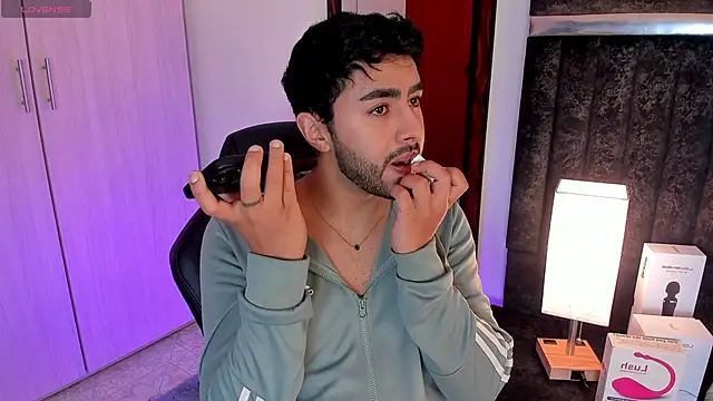 ItsMeEros online show from February 23, 9:16 pm