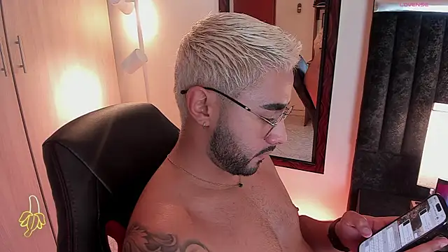 ItsMeEros online show from September 10, 10:32 pm