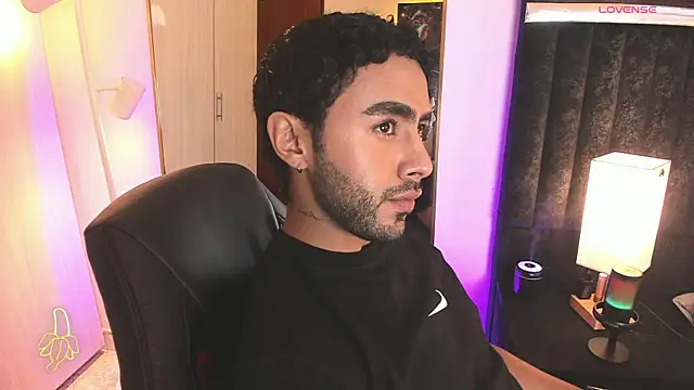 ItsMeEros online show from February 8, 10:02 pm