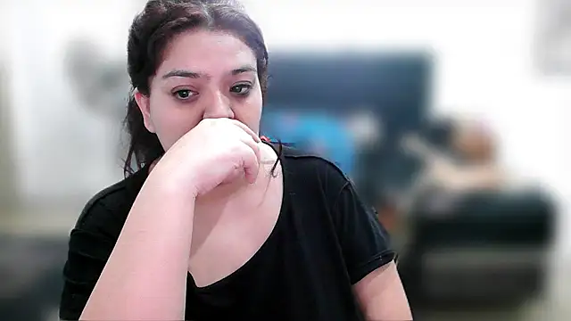 Snapshot of fantasyboobs chatting on February 2, 11:11 pm fantasyboobs online show from February 2, 11:11 pm