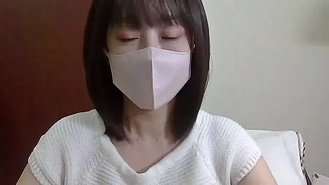 Snapshot of aoi2011 chatting on February 27, 1:07 pm aoi2011 online show from February 27, 1:07 pm