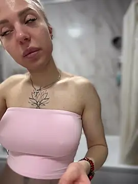 pinkstar  online show from April 5, 6:10 am