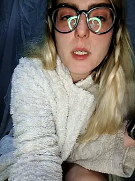 dolcehelena993 online show from February 18, 4:47 pm