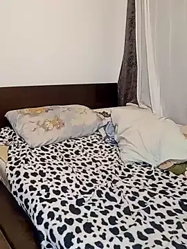 Daddy1972 online show from February 4, 3:00 am