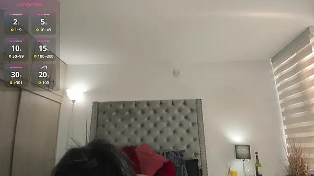 Snapshot of CharlotteAngelss_ chatting on June 11, 3:21 pm CharlotteAngelss online show from June 11, 3:21 pm