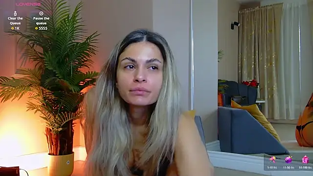 Avril Cyrus online show from February 5, 7:24 am