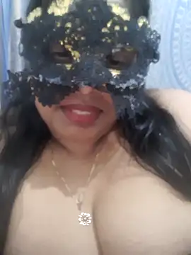 Snapshot of chubby_wife chatting on May 9, 5:07 pm chubby wife online show from May 9, 5:07 pm