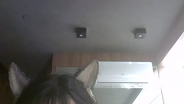 Skinny-Kitten online show from February 9, 10:58 pm