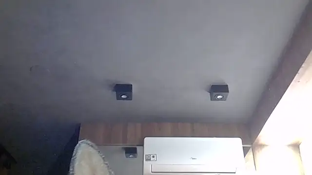 Snapshot of Skinny-Kitten chatting on June 9, 9:37 pm Skinny-Kitten online show from June 9, 9:37 pm