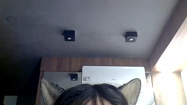 Snapshot of Skinny-Kitten chatting on June 11, 12:32 am Skinny-Kitten online show from June 11, 12:32 am