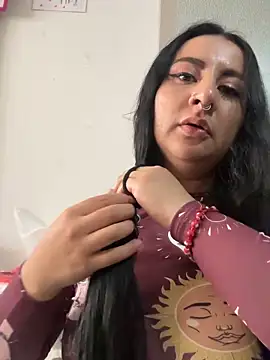 Snapshot of Abril_Luv chatting on May 29, 3:43 pm Abril Luv online show from May 29, 3:43 pm